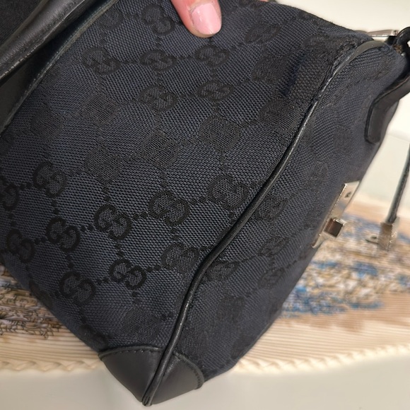 💙 Gucci GG Web Boston Handbag 💙 - Picture 12 of 17